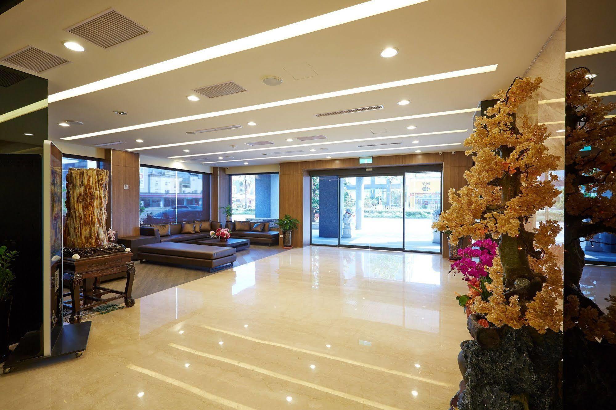 Hunt Champion Hotel Taichung Extérieur photo
